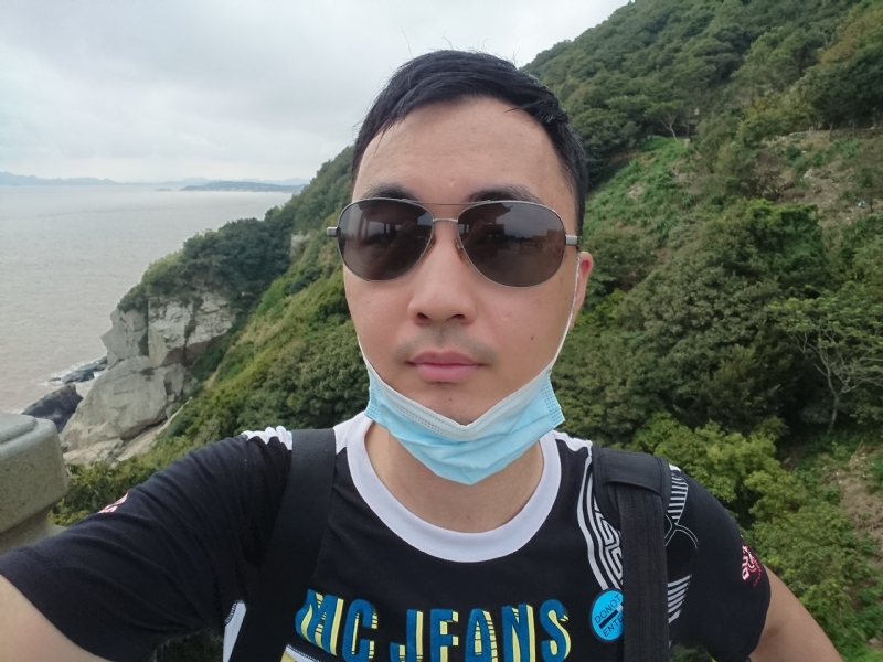 h君的第二张照片--信阳相亲服务中心