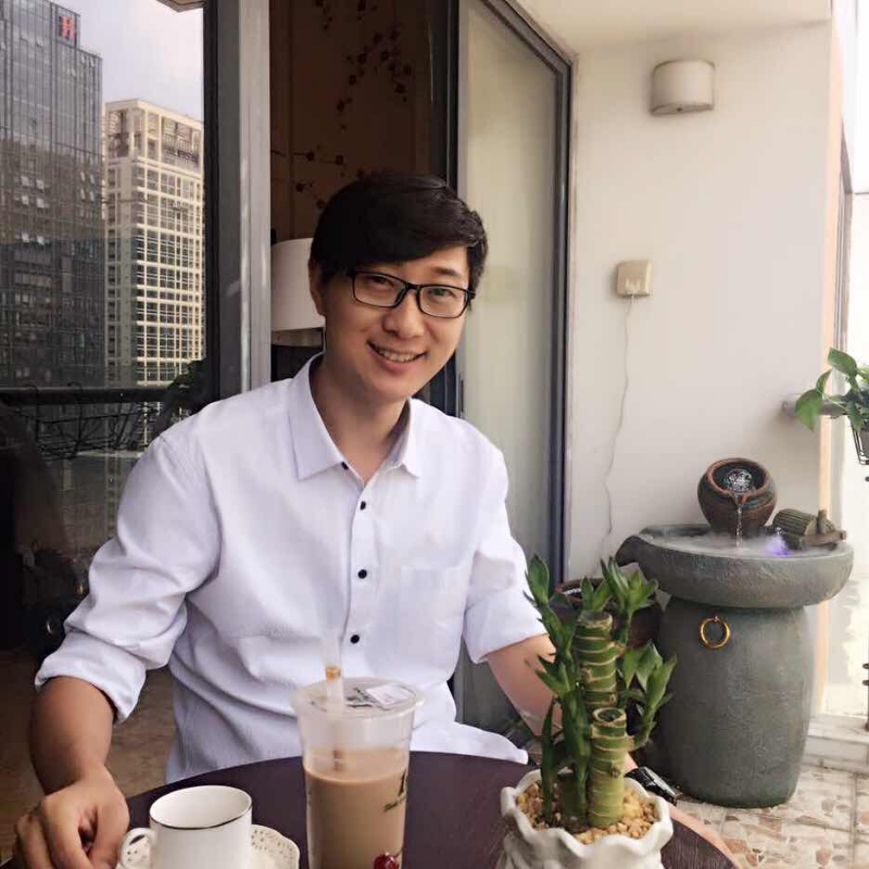 小叮当的第一张照片--信阳相亲服务中心
