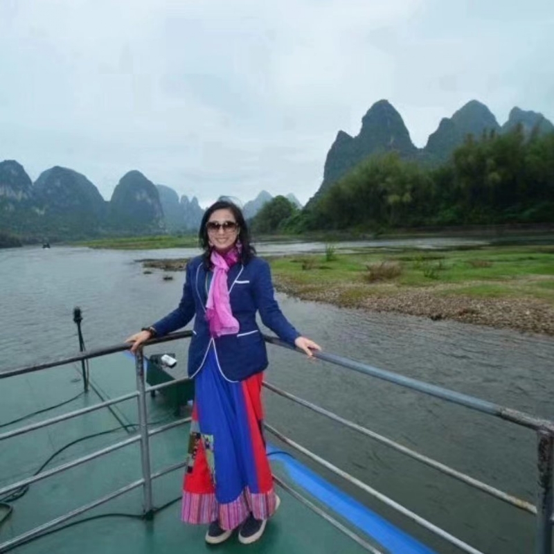 julia的第一张照片--信阳相亲服务中心