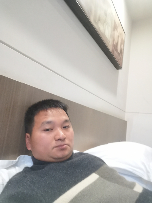 缘来如此的第一张照片--信阳相亲服务中心