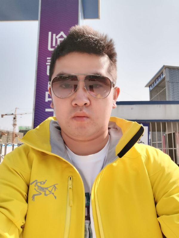 子敬的第一张照片--信阳相亲服务中心