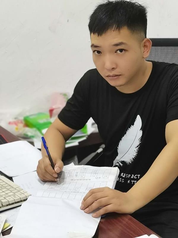 寻找另一伴的第一张照片--信阳相亲服务中心