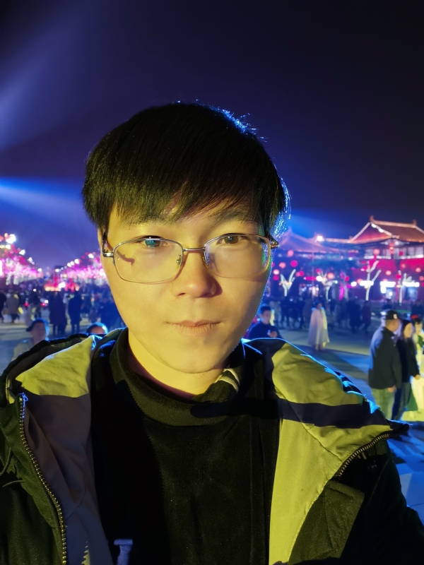 今生只爱你一人的第一张照片--信阳相亲服务中心