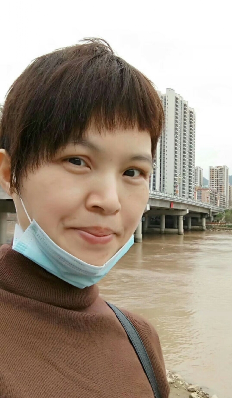 陌上花开的第一张照片--信阳相亲服务中心