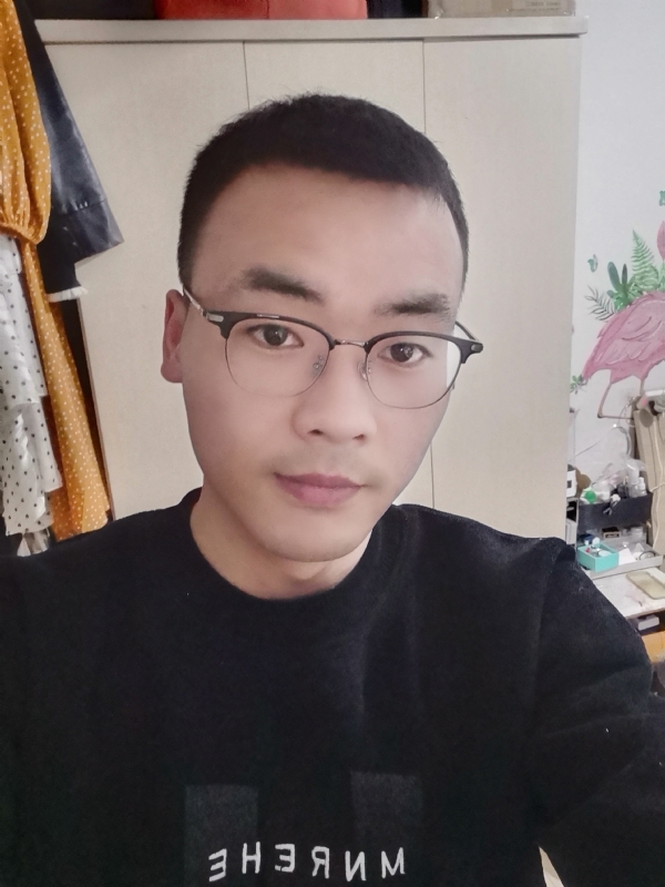 寻一个人的第一张照片--信阳相亲服务中心