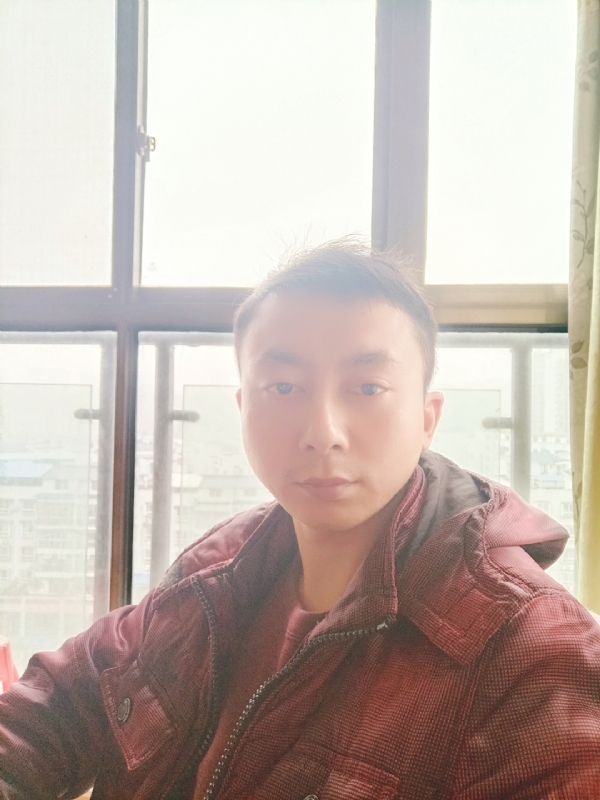 流星雨的第一张照片--信阳相亲服务中心