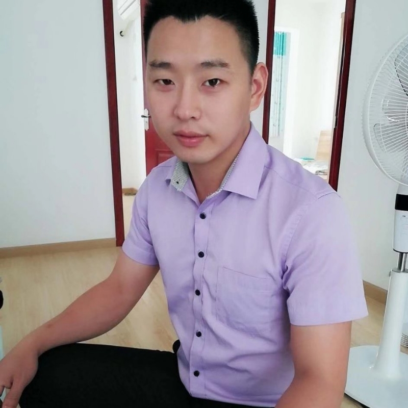 追风的第一张照片--信阳相亲服务中心