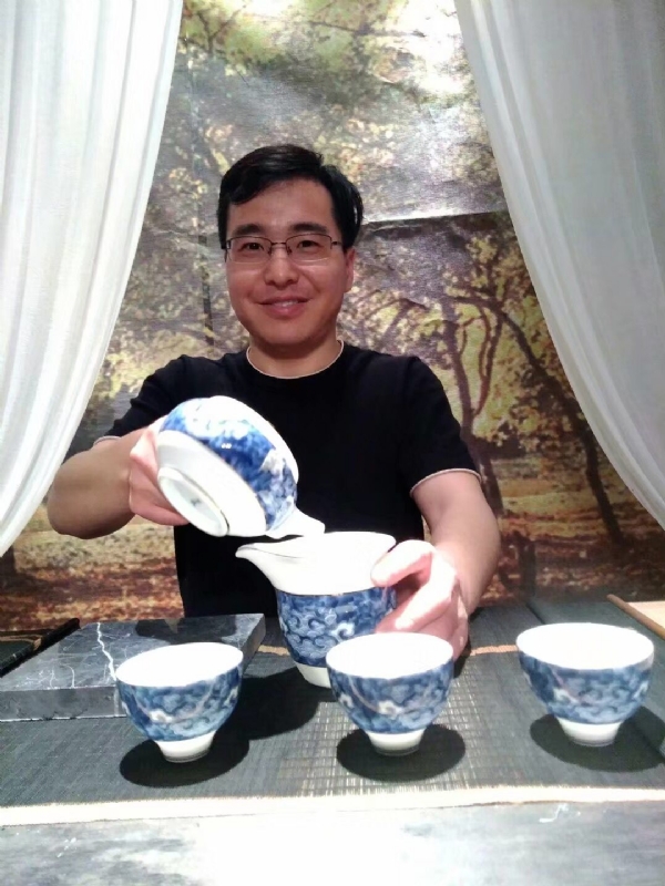 飞云之上的第一张照片--信阳相亲服务中心