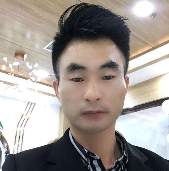 情系半生的第一张照片--信阳相亲服务中心