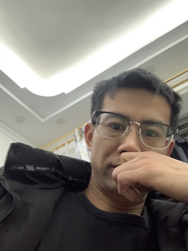 相互理解相互信任的第一张照片--信阳相亲服务中心
