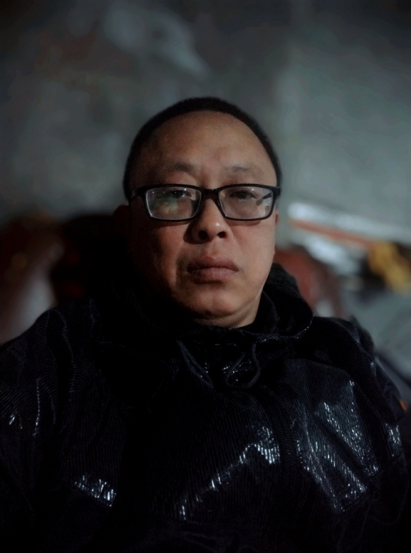 不要激动的第三张照片--信阳相亲服务中心
