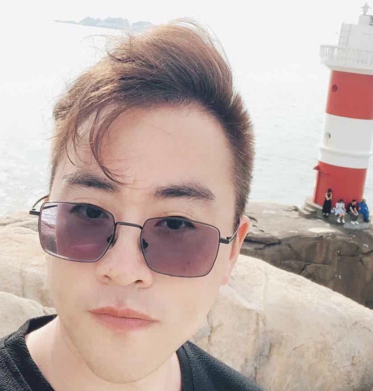 风中的雨的第一张照片--信阳相亲服务中心