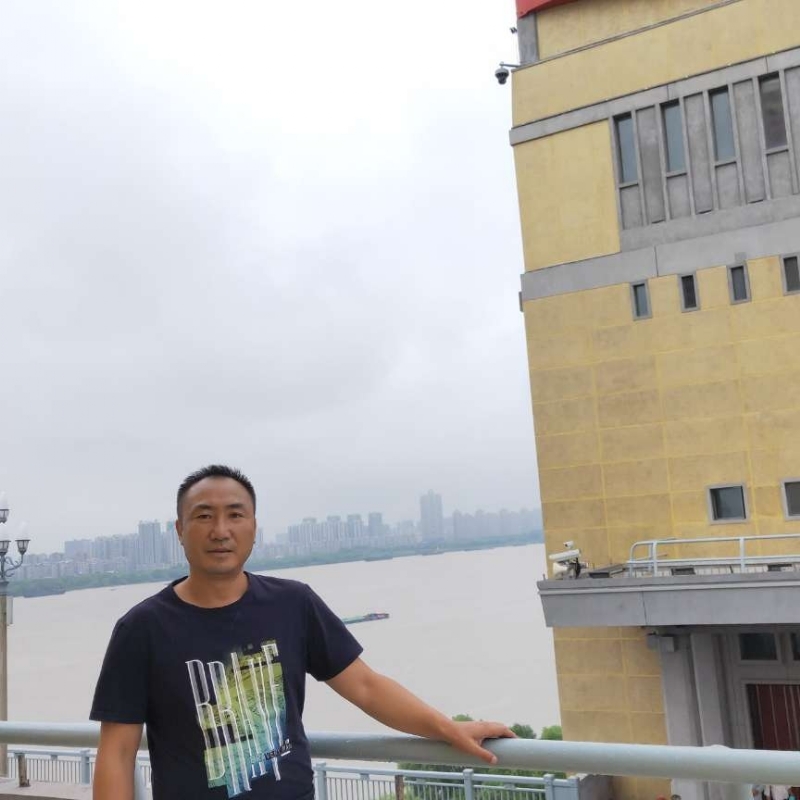 明天的第一张照片--信阳相亲服务中心