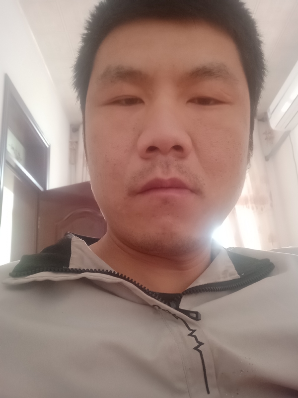 非诚勿扰的第一张照片--信阳相亲服务中心