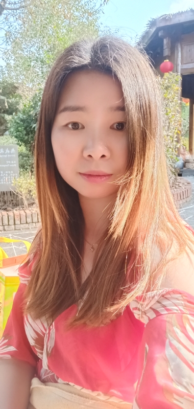 赫赫的第一张照片--信阳相亲服务中心