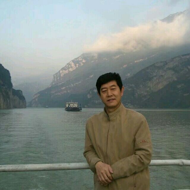 优秀善良1.78的第一张照片--信阳相亲服务中心
