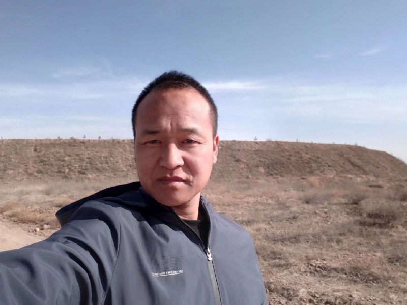 爱你不是我的第一张照片--信阳相亲服务中心