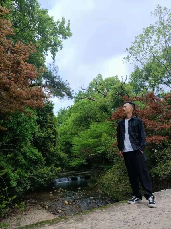 小白的第一张照片--信阳相亲服务中心