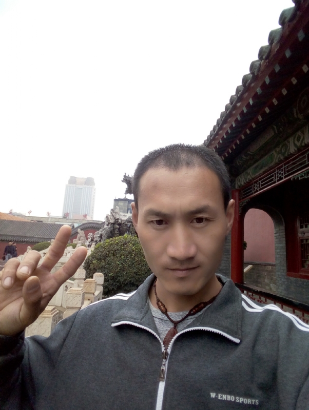 清雨的第一张照片--信阳相亲服务中心