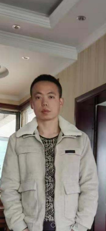 tom的第一张照片--信阳相亲服务中心