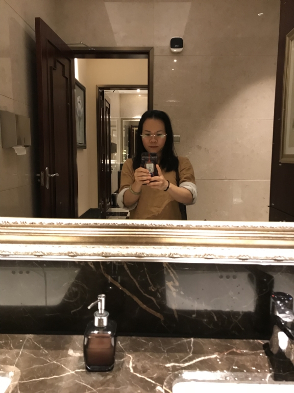 黄莺的第一张照片--信阳相亲服务中心