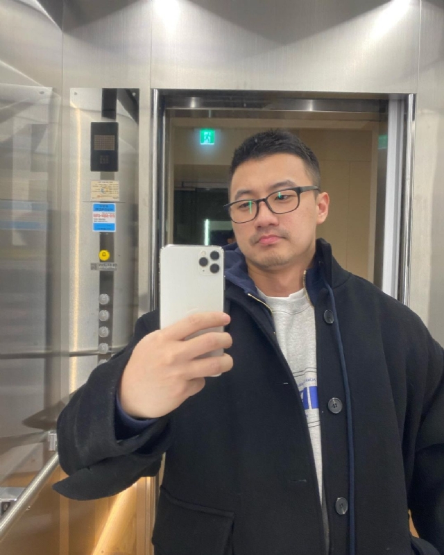 马甲线的第一张照片--信阳相亲服务中心