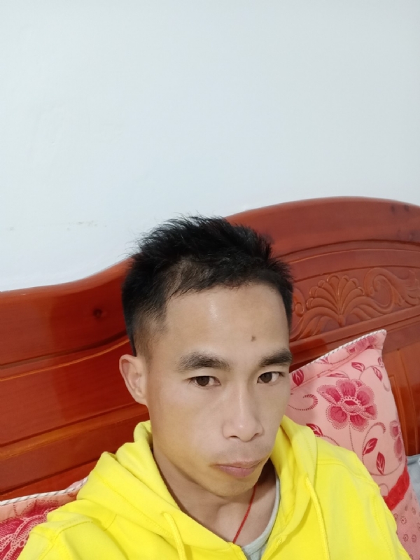 小biu崽的第一张照片--信阳相亲服务中心