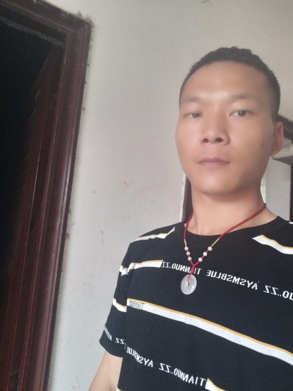 爱，请深爱的第一张照片--信阳相亲服务中心