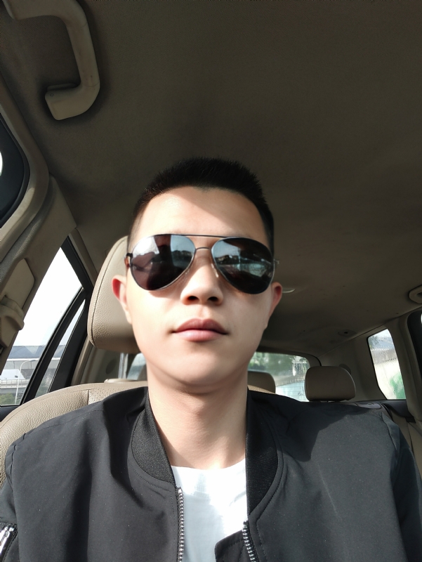葛先生的第一张照片--信阳相亲服务中心