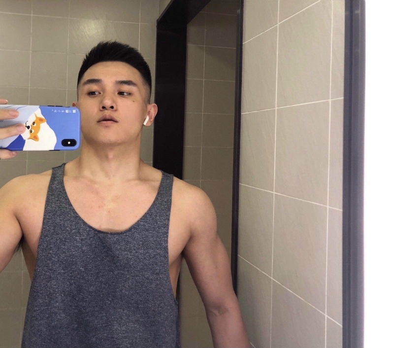 李文亮的第一张照片--信阳相亲服务中心
