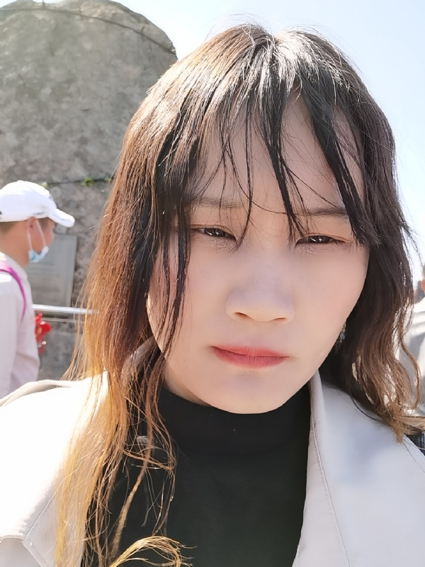 木子李的第一张照片--信阳相亲服务中心