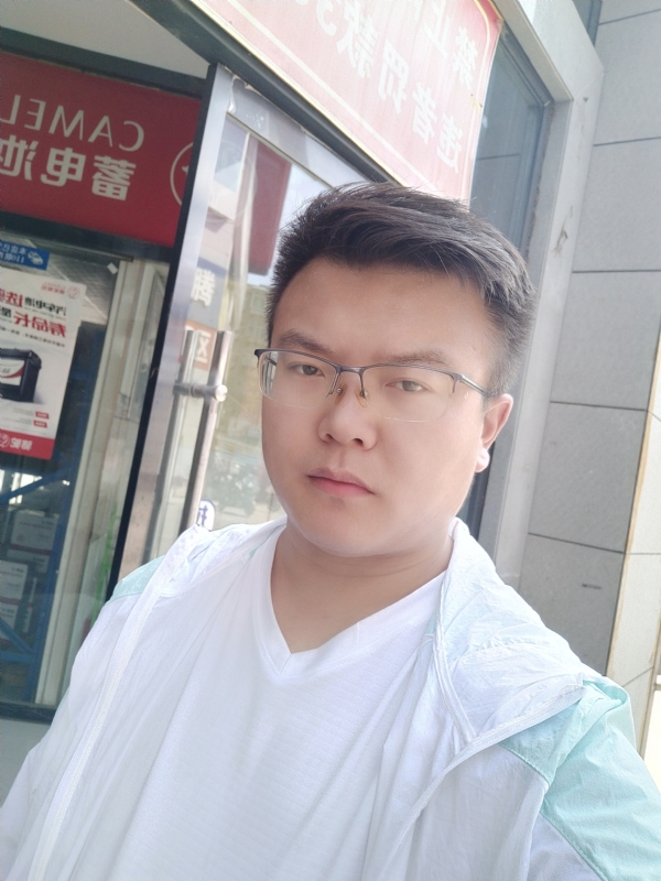 小晨的第二张照片--信阳相亲服务中心