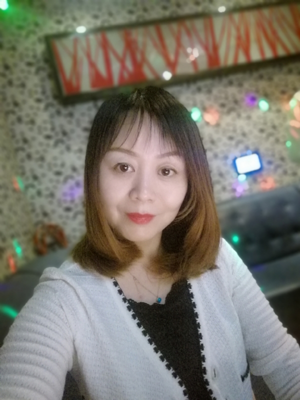 心如止水的第一张照片--信阳相亲服务中心
