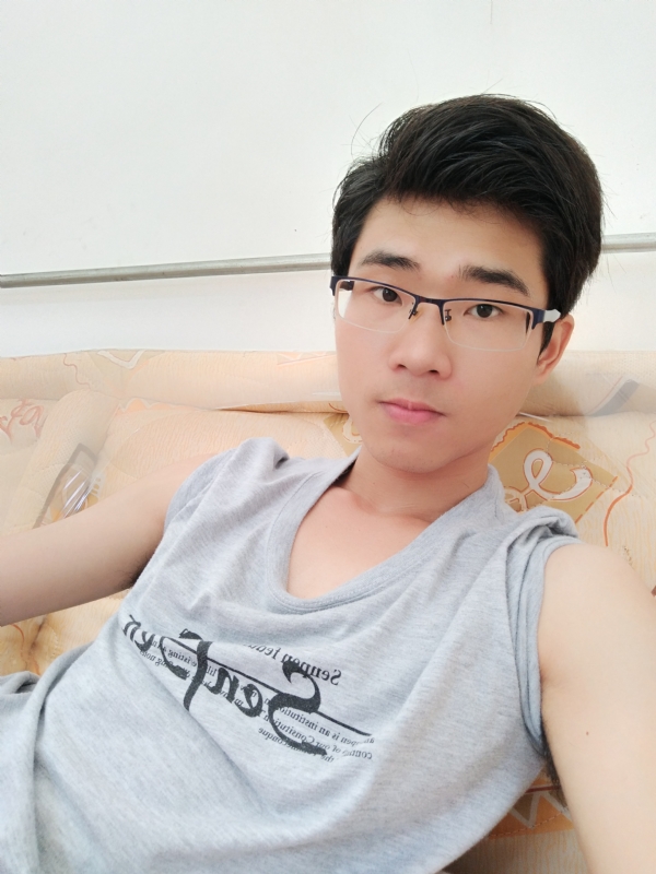 南国大帝的第一张照片--信阳相亲服务中心
