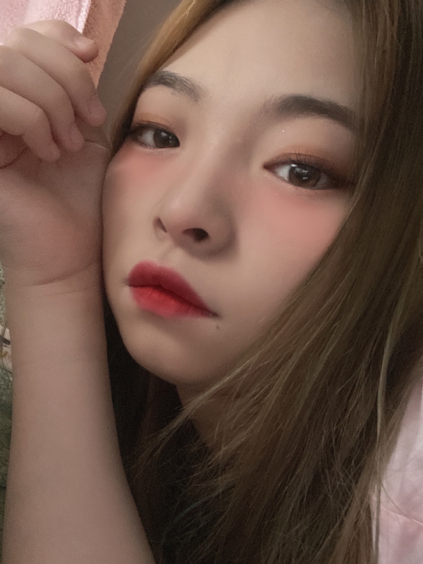 冉冉的第一张照片--信阳相亲服务中心