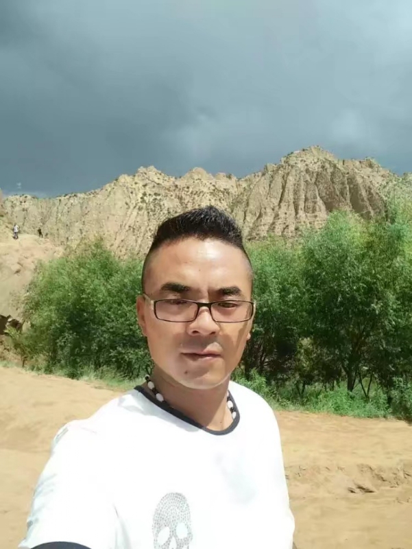 无情的沙尘暴的第一张照片--信阳相亲服务中心