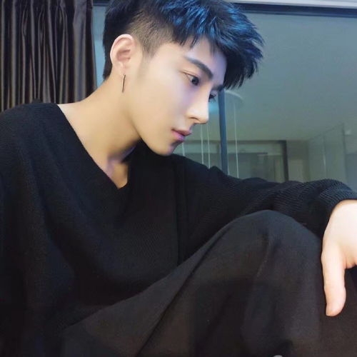 碧池的第一张照片--信阳相亲服务中心