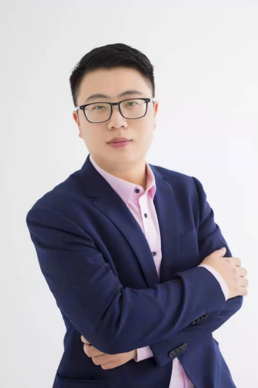 周的第二张照片--信阳相亲服务中心
