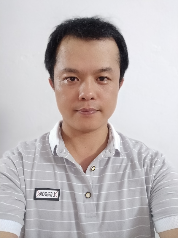 冰河的第二张照片--信阳相亲服务中心