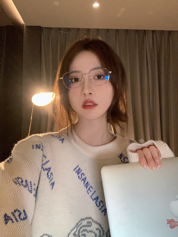 小曦的第一张照片--信阳相亲服务中心