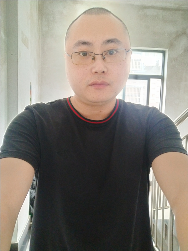 奈何没有桥的第一张照片--信阳相亲服务中心