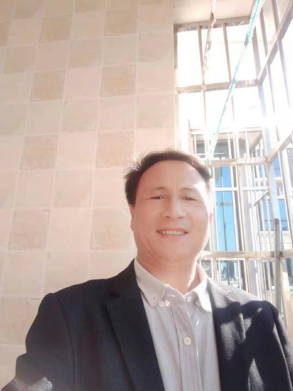 平平安安的第一张照片--信阳相亲服务中心