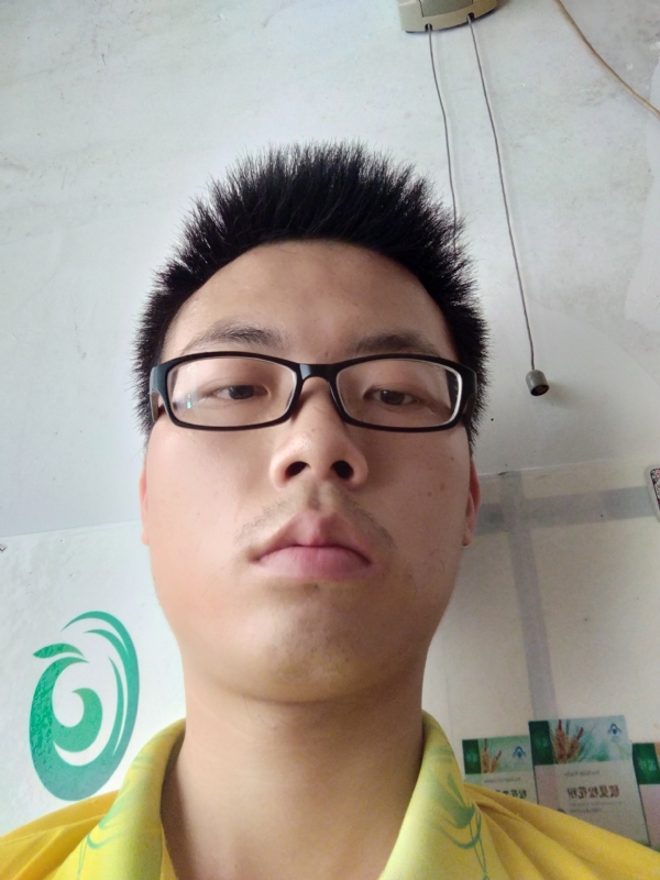舒荷的第二张照片--信阳相亲服务中心
