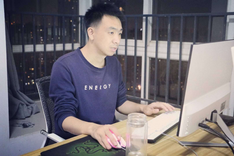 滞后的微笑的第二张照片--信阳相亲服务中心