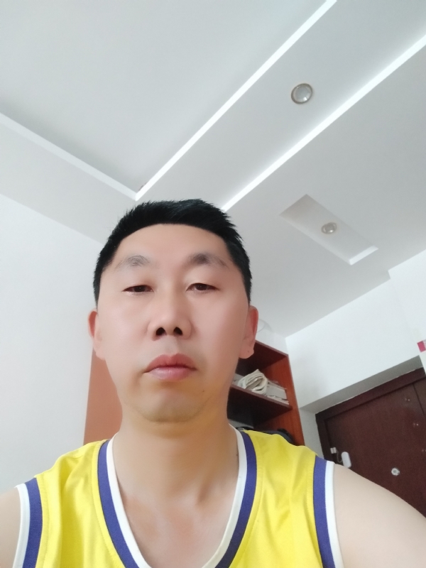 写尽半生纸上酸的第一张照片--信阳相亲服务中心