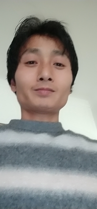 随风的第一张照片--信阳相亲服务中心