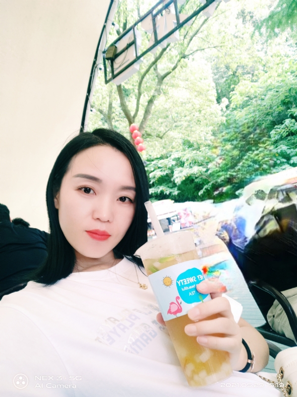 鱼鱼的第一张照片--信阳相亲服务中心