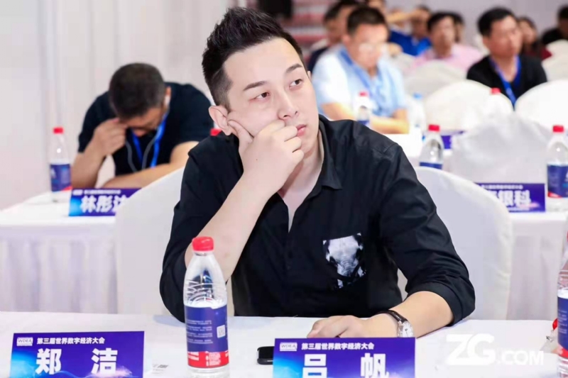 一生摯愛的第一张照片--信阳相亲服务中心