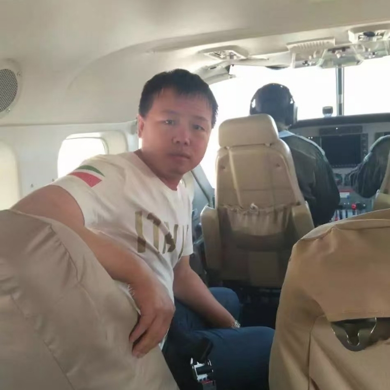 随风飘零的第三张照片--信阳相亲服务中心