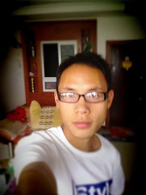 开文运气的第一张照片--信阳相亲服务中心